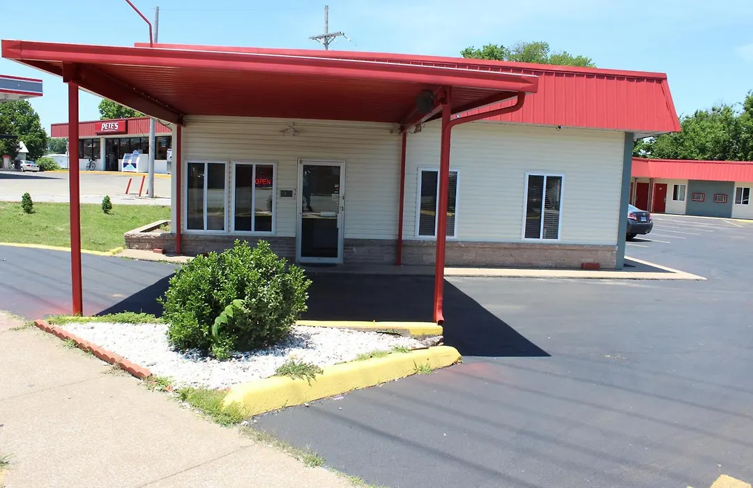 Guest House Motel-1