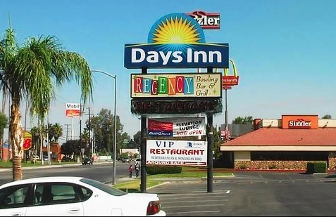 Days Inn By Wyndham Bakersfield-1