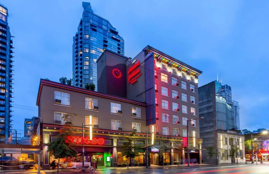 Howard Johnson By Wyndham Vancouver Downtown-1