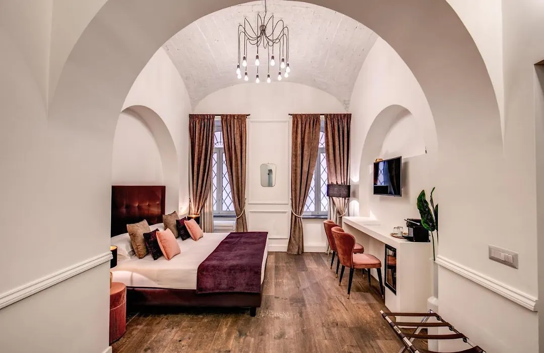 Boutique Centrale Relais-1