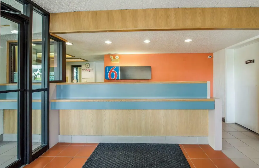 Motel 6-Columbus, Oh - Worthington-1