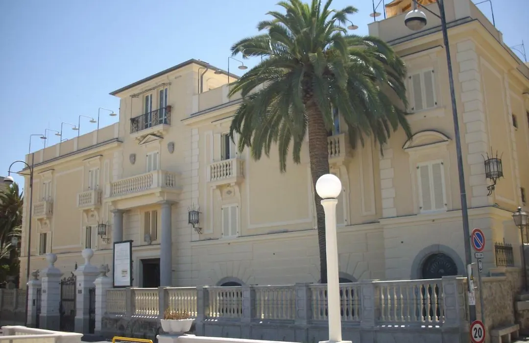 Hotel San Vincenzo-1