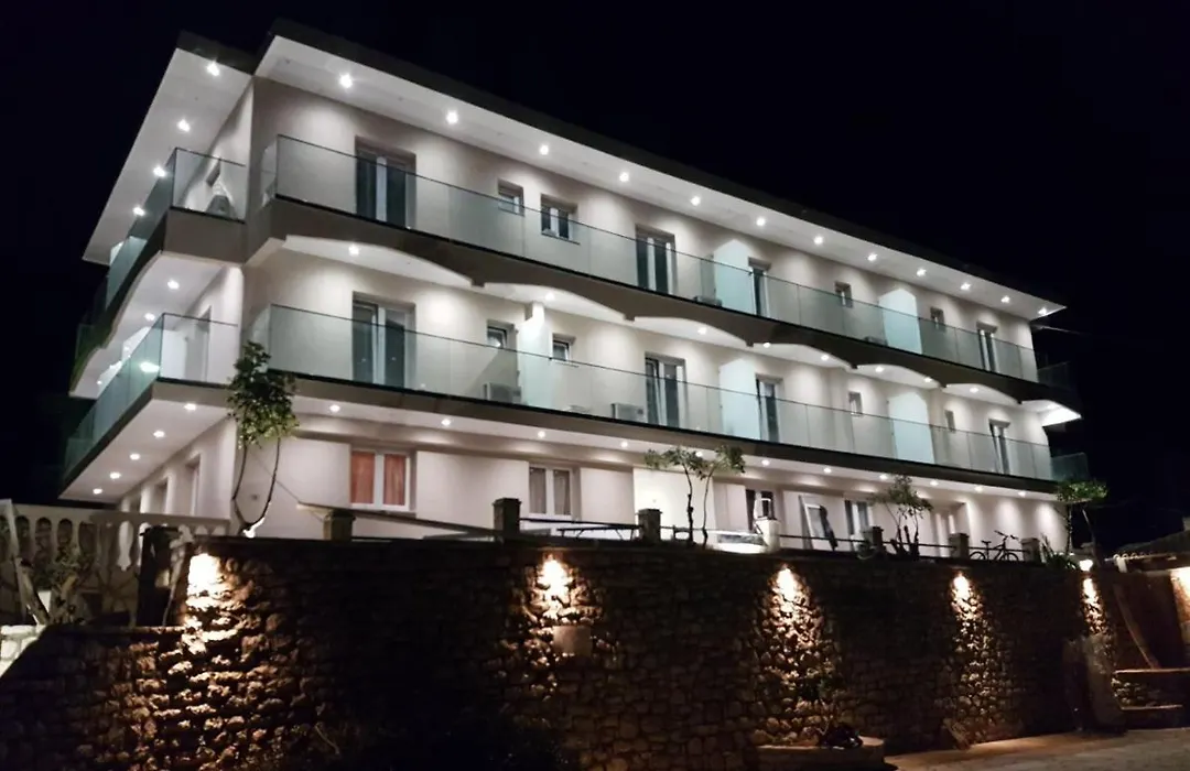 Aria Suites-1