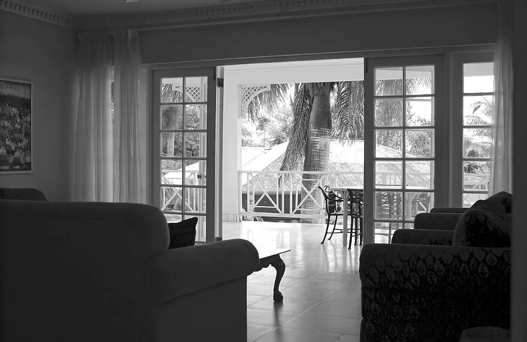Beachcomber Club Resort-1