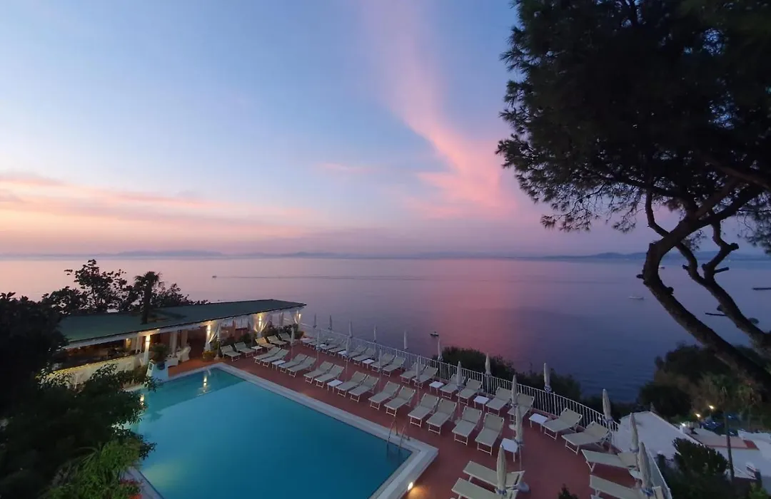 Le Querce Resort Sea Thermae & Spa-1