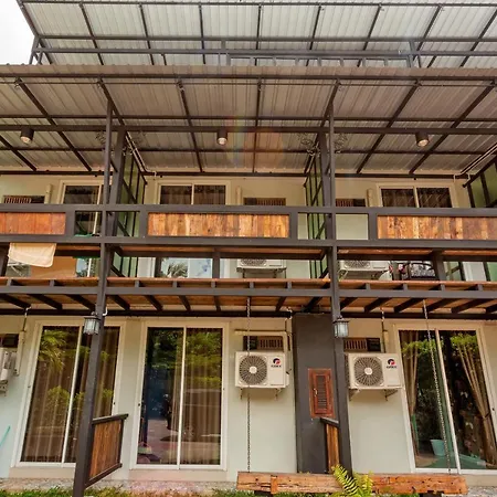 Capital O 1051 Pagoda House-3