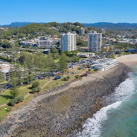 Bujerum Apartments On Burleigh-2