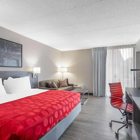 Ramada By Wyndham Hartford North - Bradley Airport-3