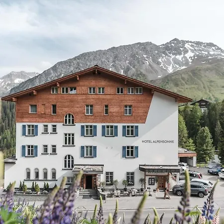 Hotel Alpensonne - Panoramazimmer & Restaurant-3