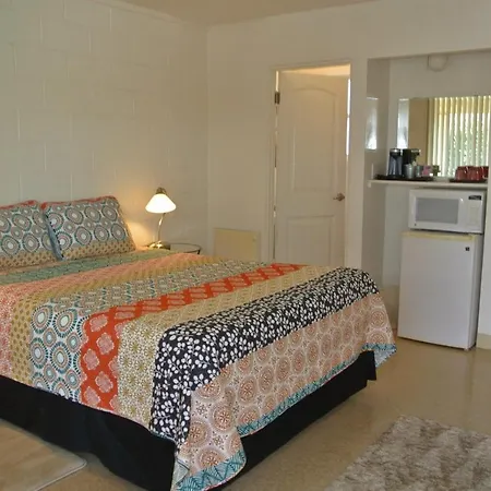 Borrego Springs Motel-3
