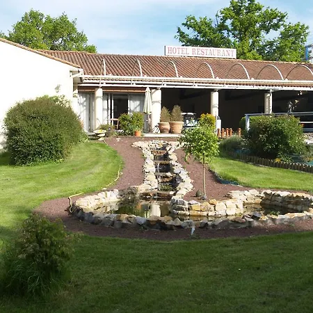 Hôtel Au Relais des Lilas-2