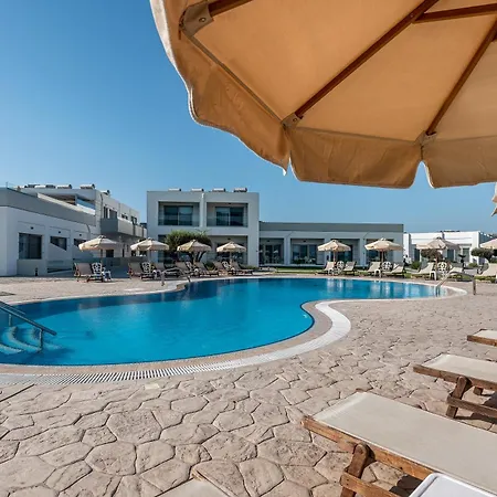 Royal Bay Suites-3