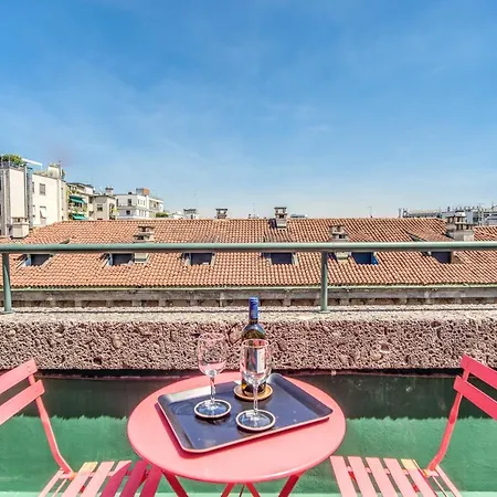Milhouse Suites Duomo-3
