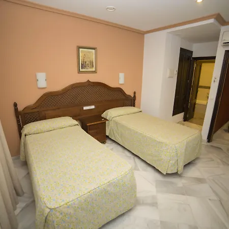 Hotel Los Omeyas-3