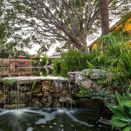 Ramada By Wyndham Santa Barbara-2