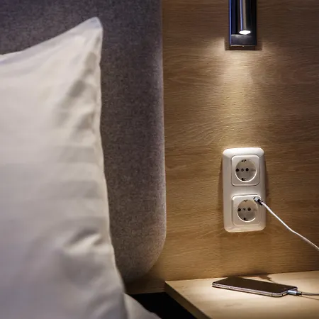 Holiday Inn Express Berlin City Centre By Ihg-2