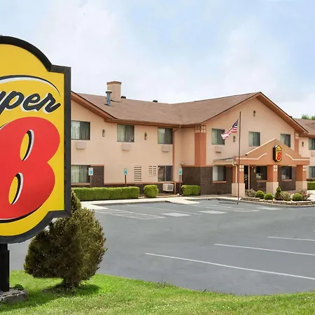 Super 8 By Wyndham Mayfield-3