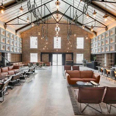 The Warehouse Hotel-3