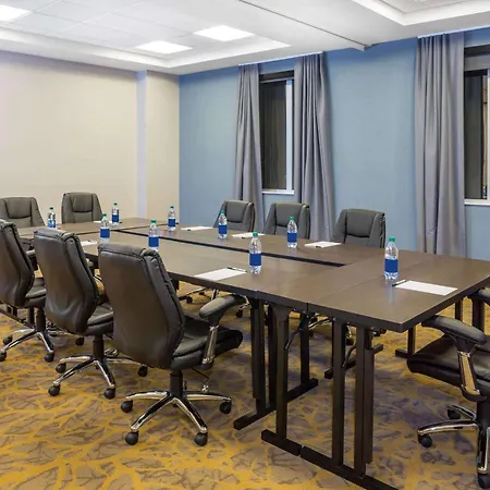 Wingate By Wyndham Miami Airport-2