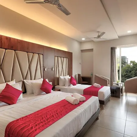 Lexus Inn-3