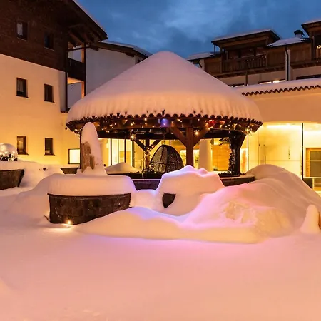 Aparthotel Kastel Seiser Alm-2