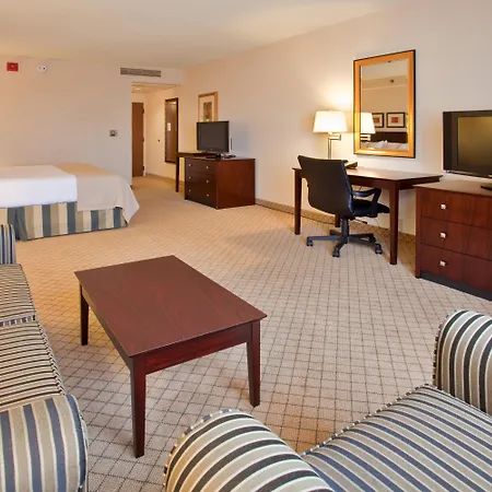 Holiday Inn & Suites Springfield - I-44 By Ihg-3