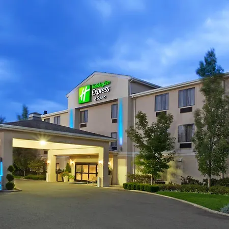 Holiday Inn Express & Suites Alliance By Ihg-3