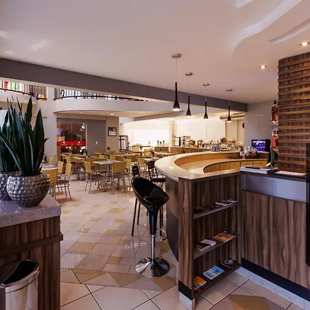 Tonello Business Hotel-3