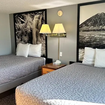 Yankton Inn-3