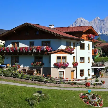 Haus Alpenglühn-3