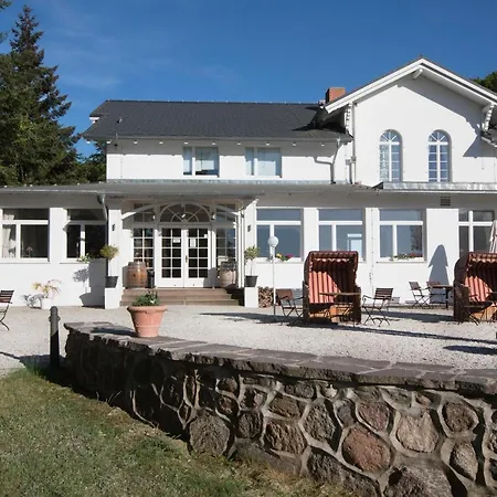 Hotel Weißes Schloß-2