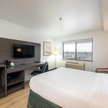 Baymont Inn & Suites By Wyndham-2
