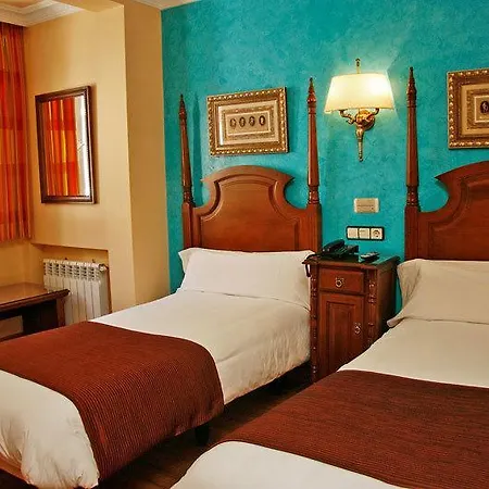 Hostal Victoria I-2
