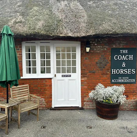 The Coach And Horses-3