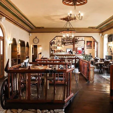 Hotel U Simla-2