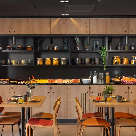 Ibis Styles Fontenay-3