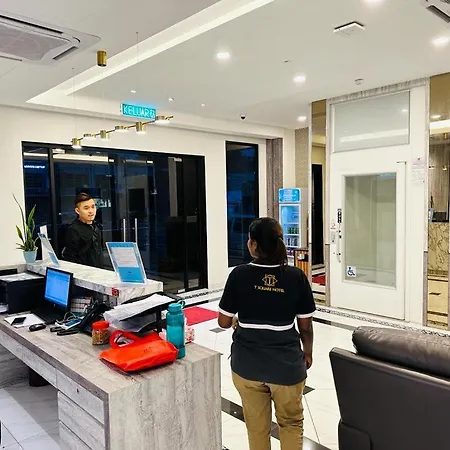 T Square Hotel-2
