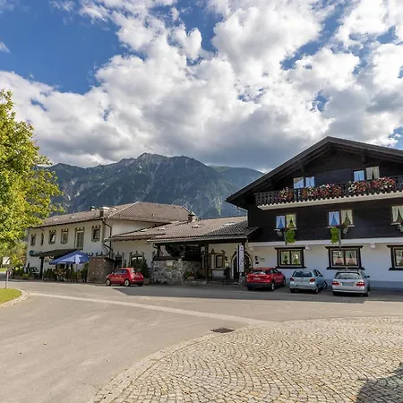 Hotel Alpenhof-3