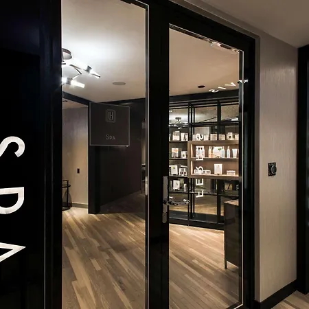 Londonhouse Chicago, Curio Collection By Hilton-2