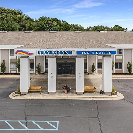 Baymont By Wyndham Grand Haven-2