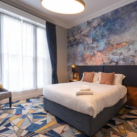 Keavan'S Port Hotel, Dublin-2