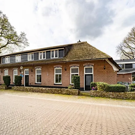 Fletcher Hotel-Restaurant De Borken-3
