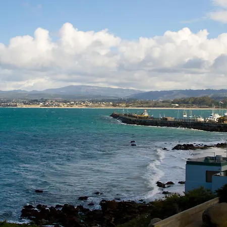Monterey Bay Inn-3