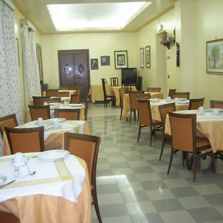 Hotel Villa Archirafi-3