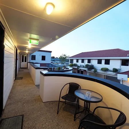 Ulster Lodge Motel-3
