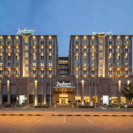 Radisson Hotel Muscat Panorama-3