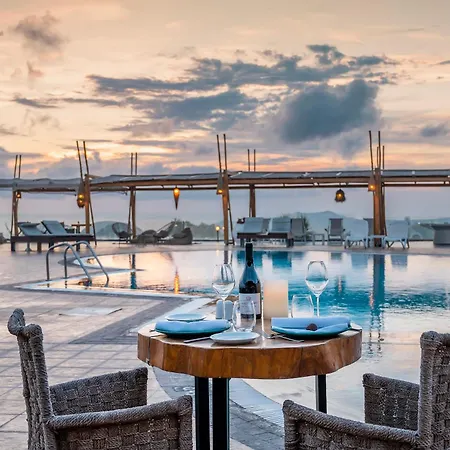 Smy Santorini Suites & Villas-3