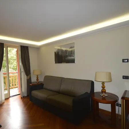 Villa Madonna-2