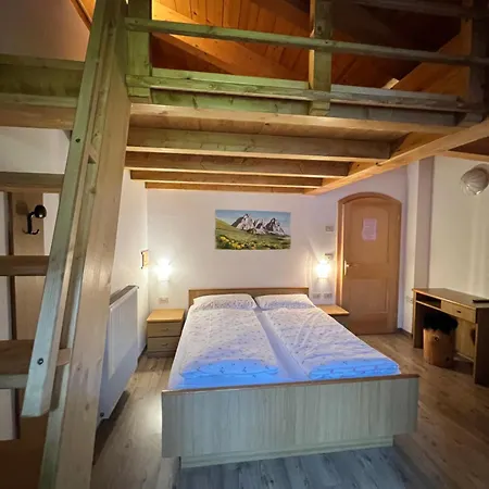 Garni Eden Bed And Breakfast-3