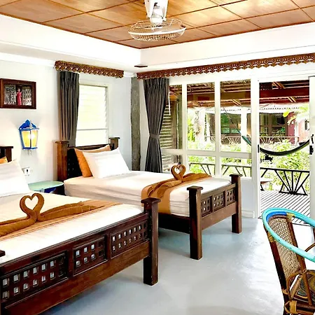 Bamboo Bungalows-3
